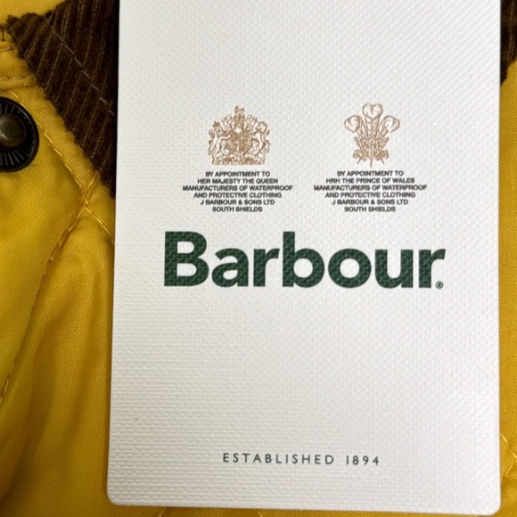 Barbour Annandale Quilted Jacket - Picture 13 of 16